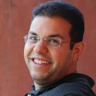 Tomer Chernia