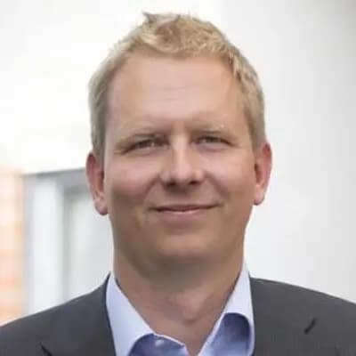 Tommi Uhari