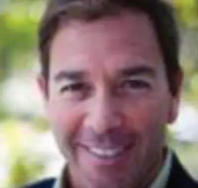Wayne Ariola
