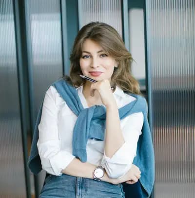 Yana Abramova