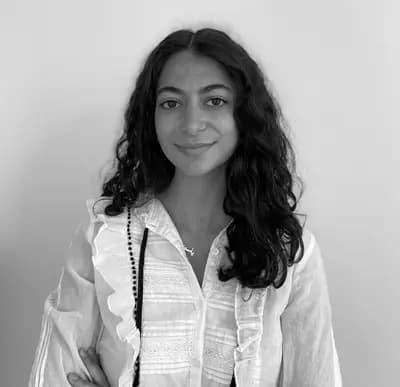Yasmeena Faycurry