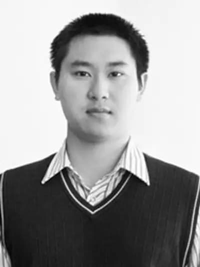 Yingcun Luo