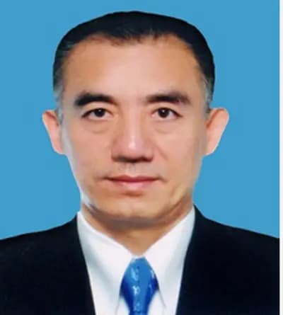 Yinquan Li