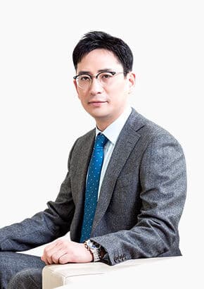 Yong Jun Huh