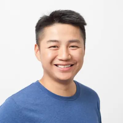 Zewen Liang