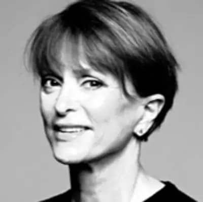 Paula Brooks